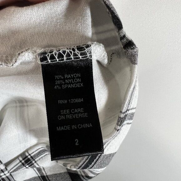Torrid Mini Studio Luxe Ponte Pencil Skirt Black White Check Stretch Women’s‎ 2X - Picture 8 of 9